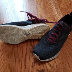 Brooks Ricochet